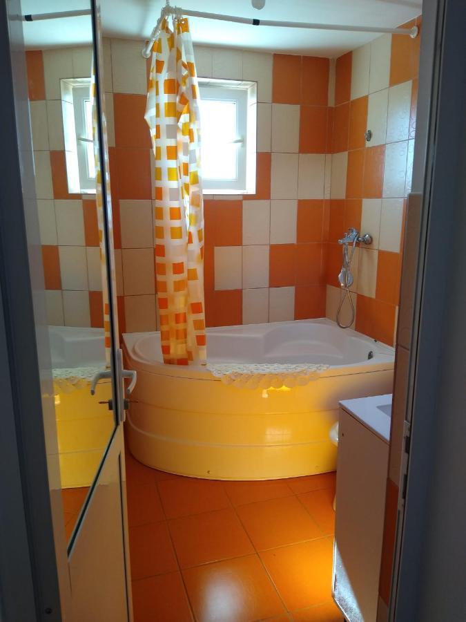 Casa Doina Hotel Douăzeci şi Trei August Buitenkant foto