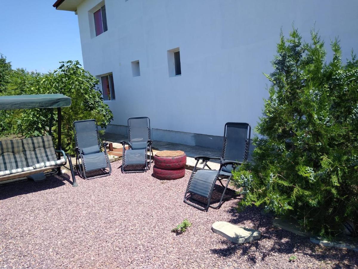 Casa Doina Hotel Douăzeci şi Trei August Buitenkant foto